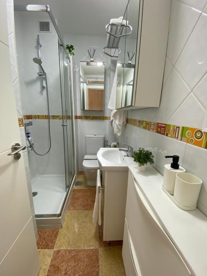 Apartamentos Naciones Playa, La Paloma Benalmadena Exterior photo